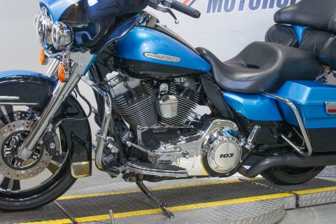 2011 Harley-Davidson Electra Glide® Ultra Limited in Sacramento, California - Photo 17