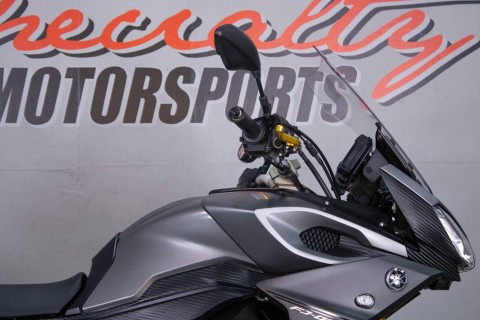 2015 Yamaha FJ-09 in Sacramento, California - Photo 2