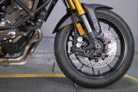 2015 Yamaha FJ-09 in Sacramento, California - Photo 3