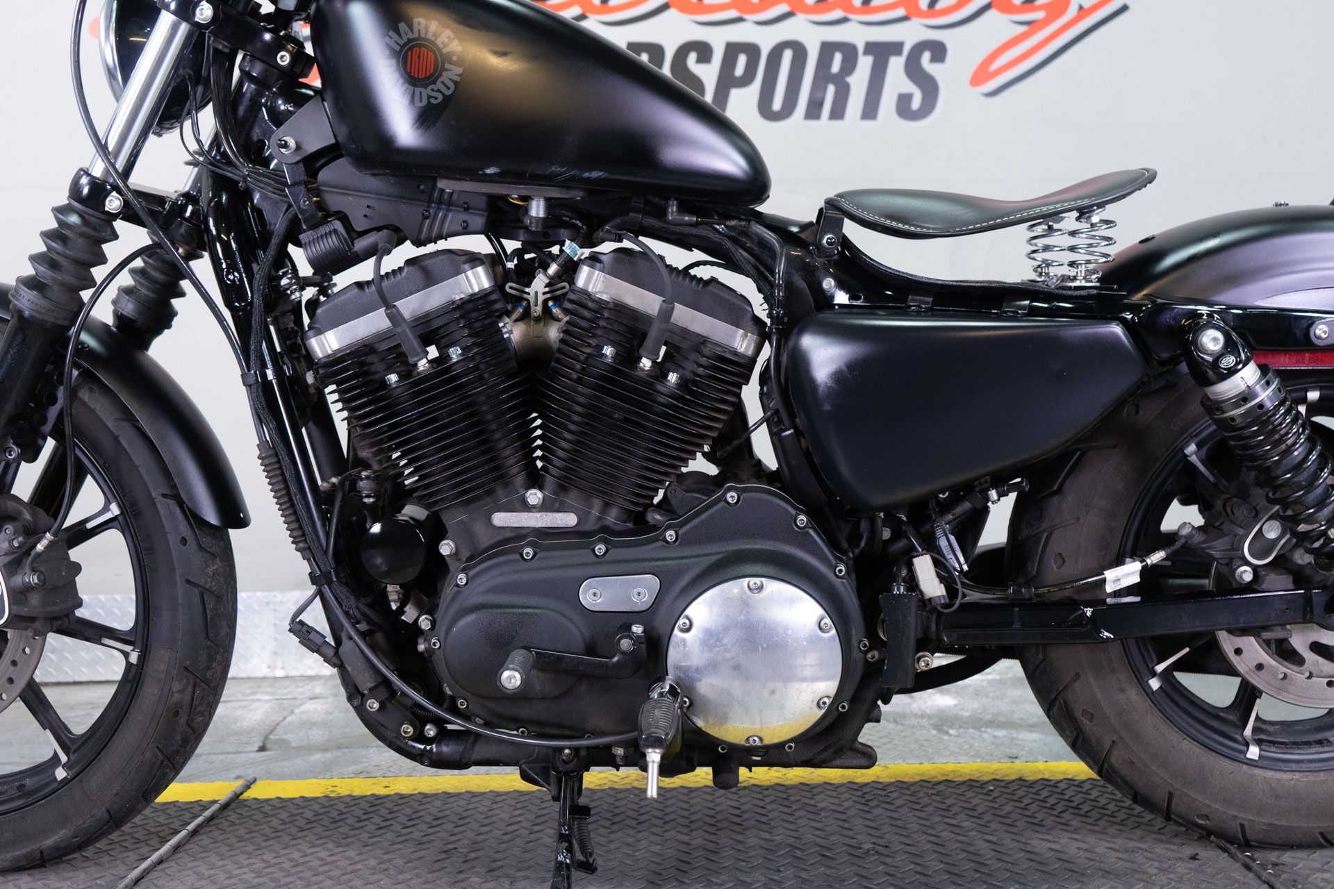 2020 Harley-Davidson Iron 883™ in Sacramento, California - Photo 14