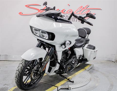 2020 Harley-Davidson CVO™ Road Glide® in Sacramento, California - Photo 10