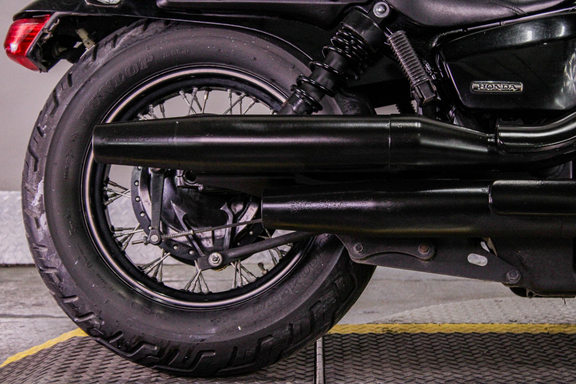 2011 Honda Shadow® Phantom in Sacramento, California - Photo 4