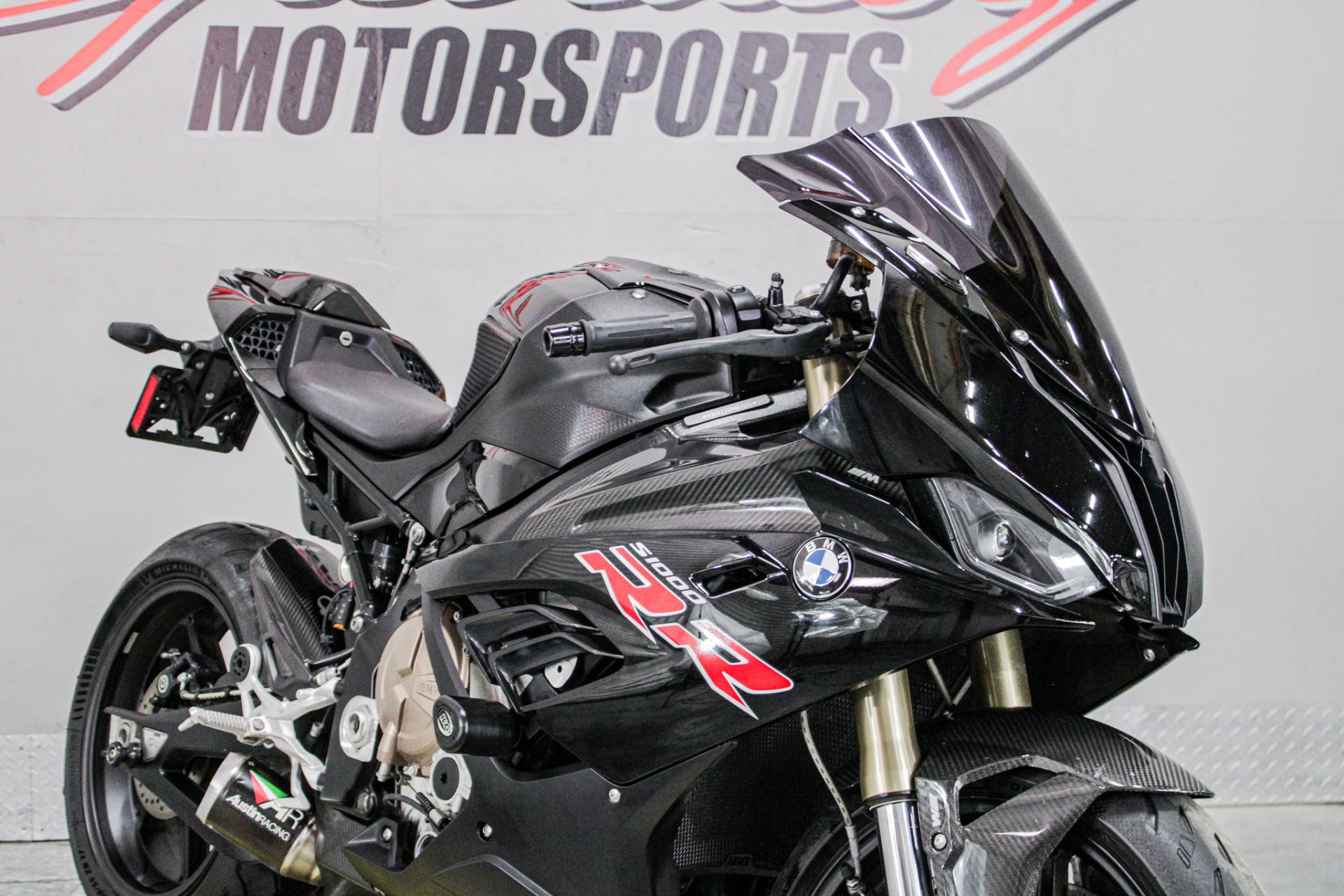 Front Right Zoomed In - Photo 14