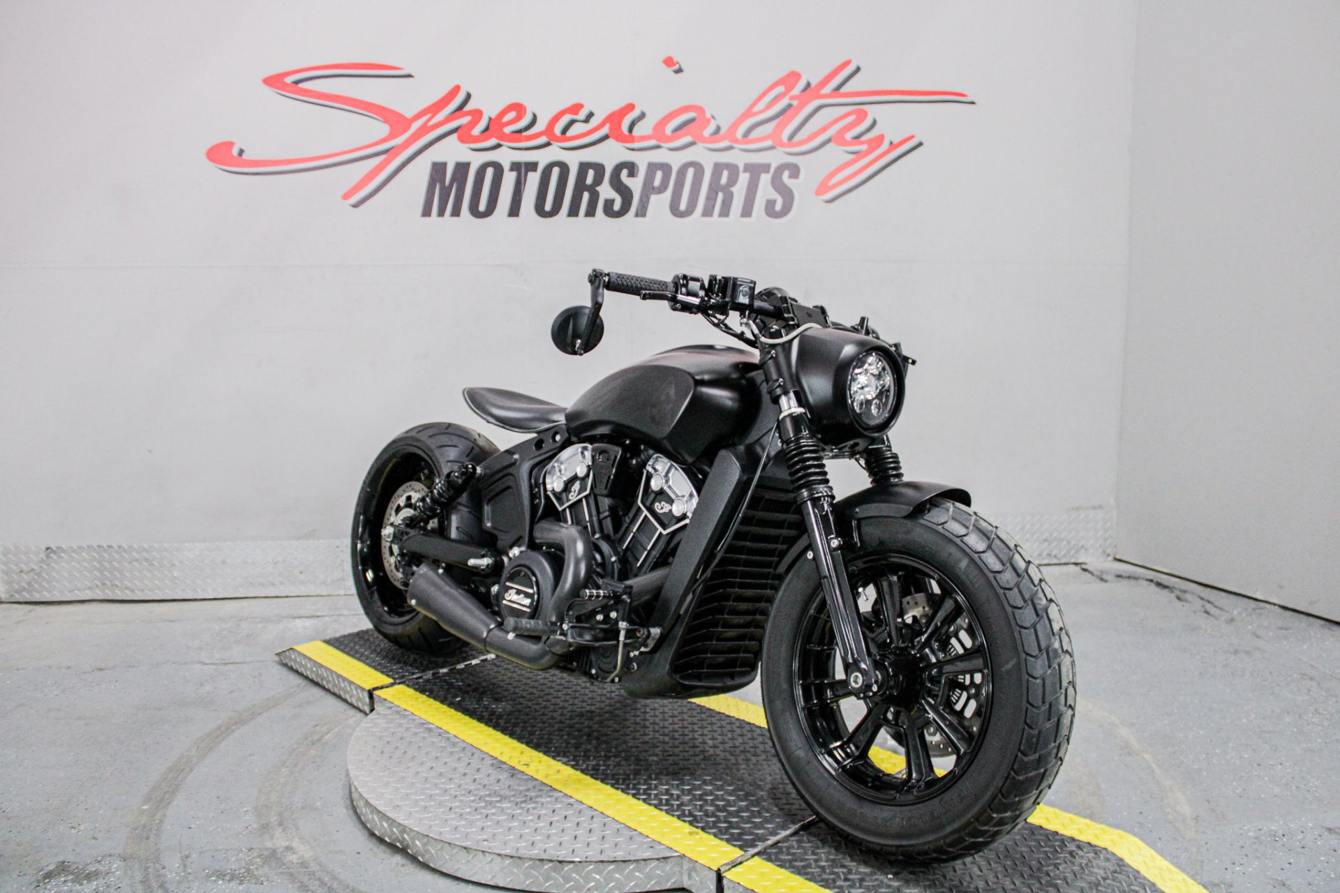 Front Right Side View - Photo 13