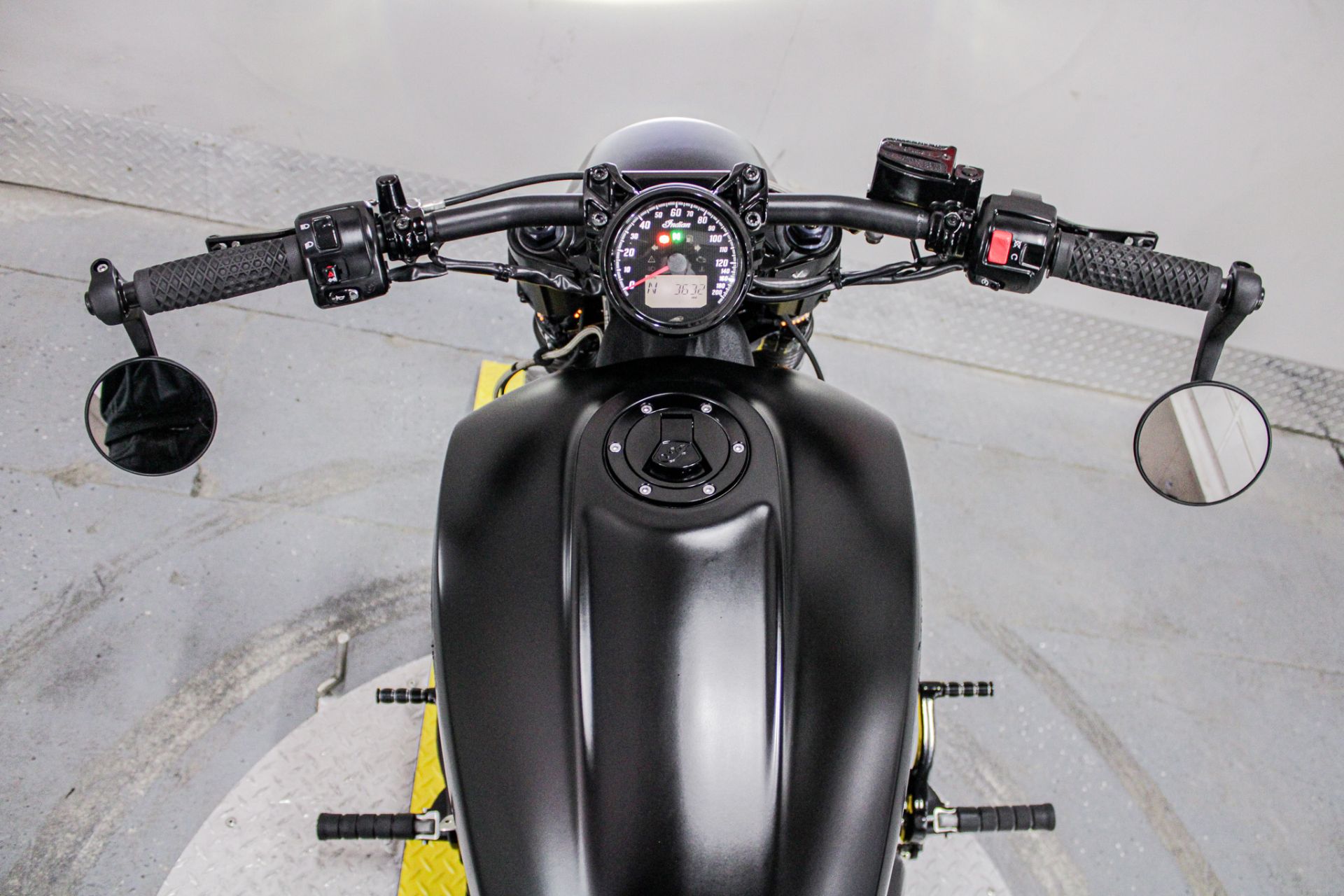 Dashboard - Photo 16