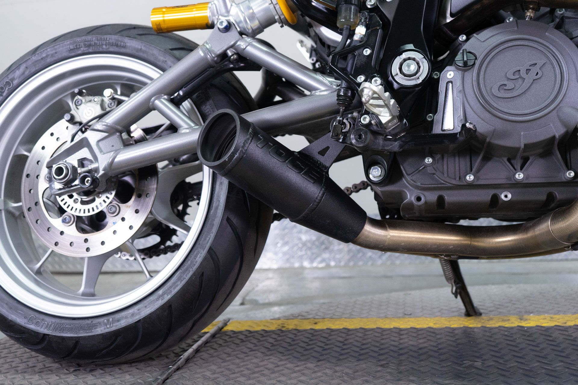 2023 Indian Motorcycle FTR R Carbon in Sacramento, California - Photo 9