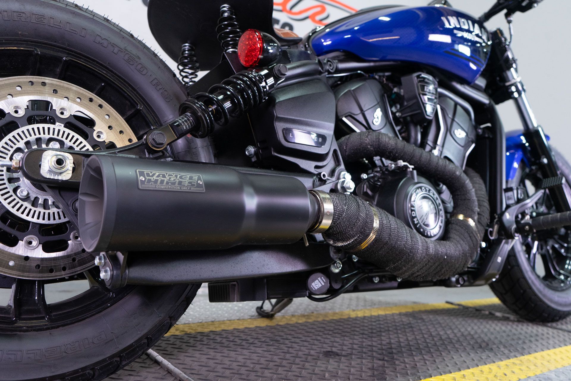 2025 Indian Motorcycle Scout® Bobber Limited +Tech in Sacramento, California - Photo 9