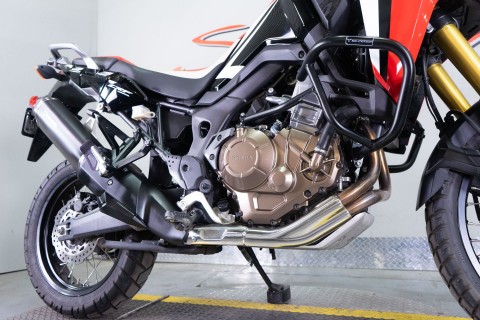 2017 Honda Africa Twin DCT in Sacramento, California - Photo 10