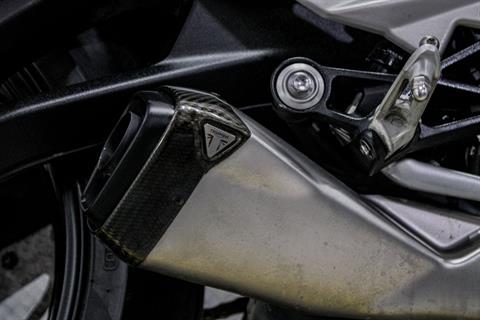 2021 Triumph Street Triple RS in Sacramento, California - Photo 16