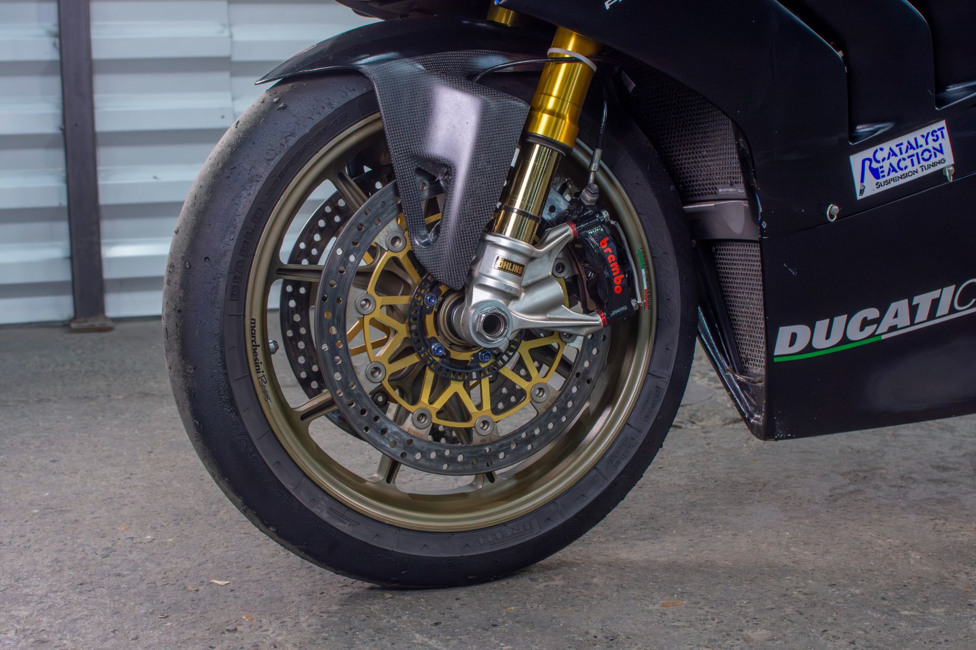 DUC009132 - 2019 - Ducati - Panigale V4 R - Front Tire - Photo 9