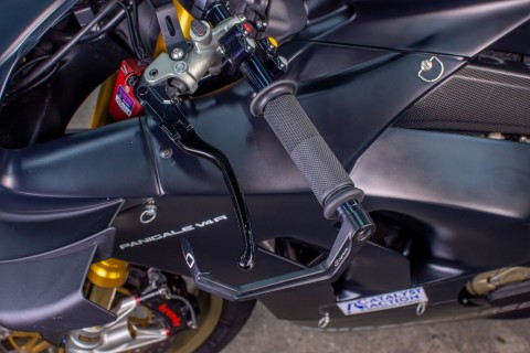 DUC009132 - 2019 - Ducati - Panigale V4 R - Left Handle bar - Photo 7