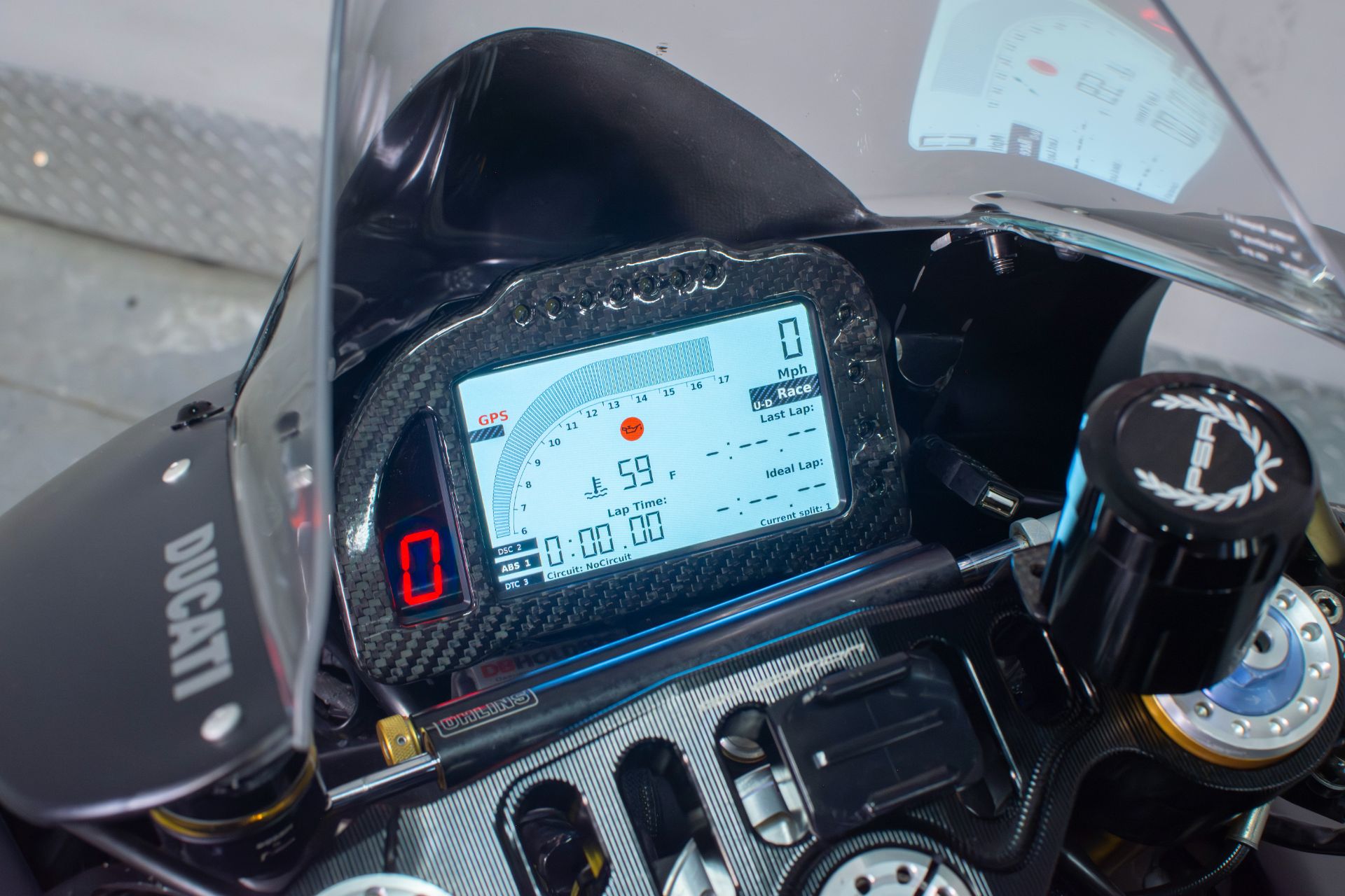DUC009132 - 2019 - Ducati - Panigale V4 R - Dashboard - Photo 23