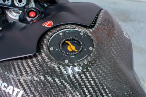 DUC009132 - 2019 - Ducati - Panigale V4 R - Tank Cover - Photo 20