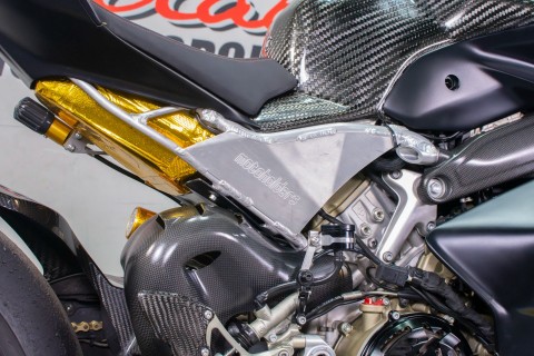 DUC009132 - 2019 - Ducati - Panigale V4 R - MotoHolder Subframe Right Side - Photo 16