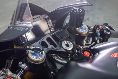 DUC009132 - 2019 - Ducati - Panigale V4 R - Dashboard - Photo 24
