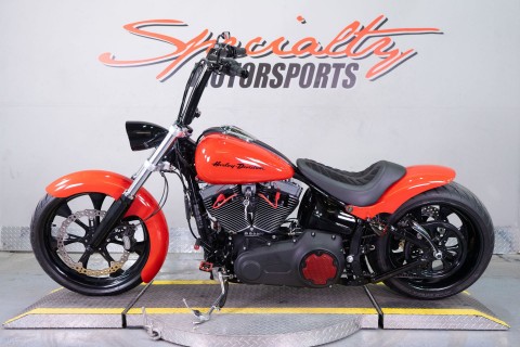 2015 Harley-Davidson Breakout® in Sacramento, California - Photo 4