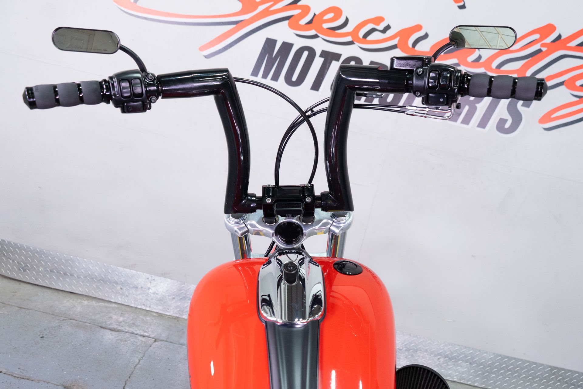 2015 Harley-Davidson Breakout® in Sacramento, California - Photo 18