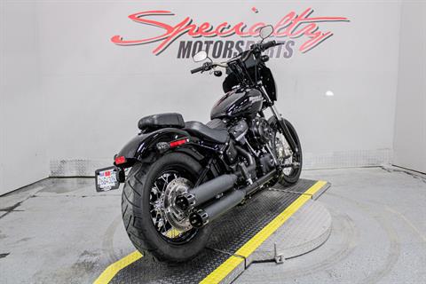 Rear Right Side Angle - Photo 5