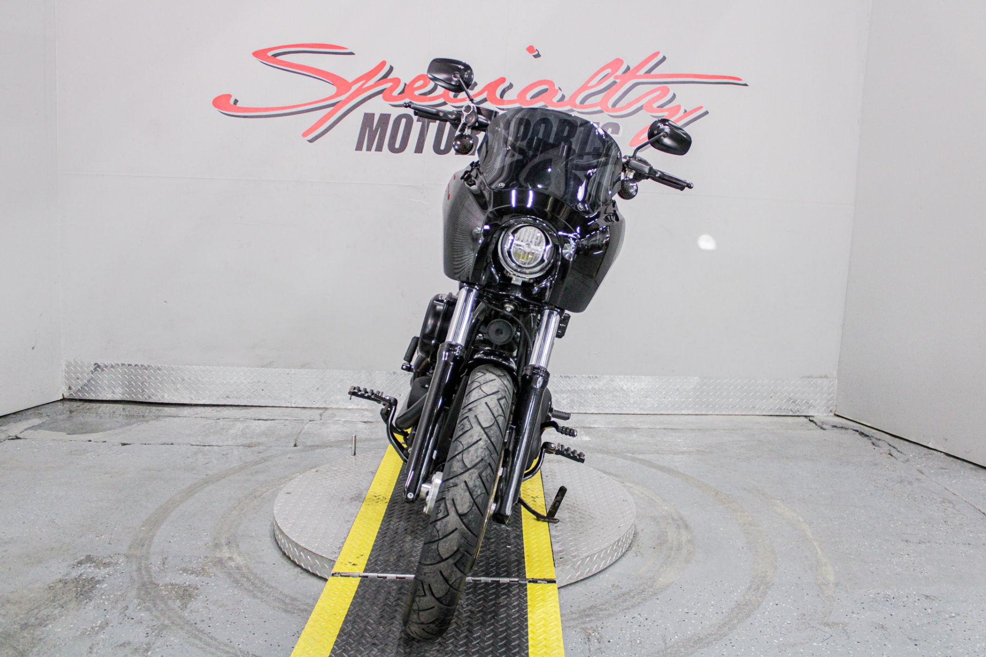 Front View - Photo 12