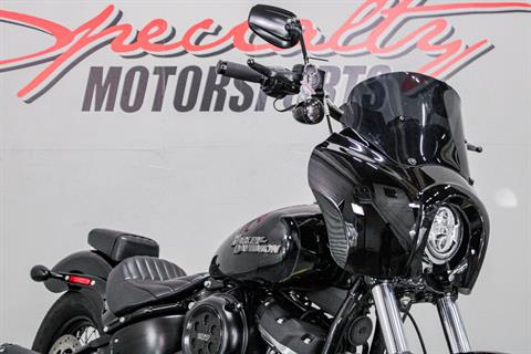 Front Right Zoomed In - Photo 14