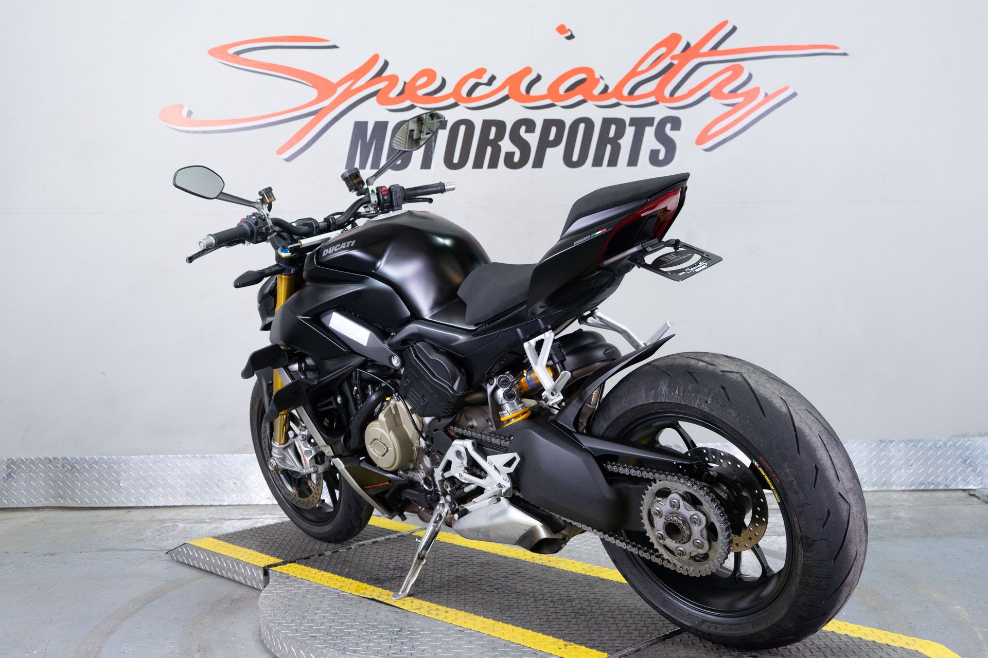 2022 Ducati Streetfighter V4 S in Sacramento, California - Photo 5