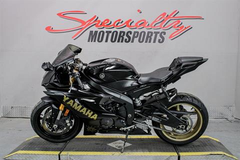 2017 Yamaha YZF-R6 in Sacramento, California - Photo 8