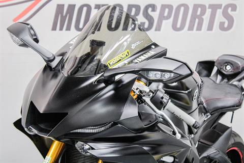 2017 Yamaha YZF-R6 in Sacramento, California - Photo 11