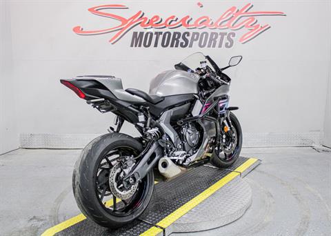 YAM010825 - 2024 - Yamaha Motor Corp., USA - YZF-R7 Rear Right Side Angle - Photo 5