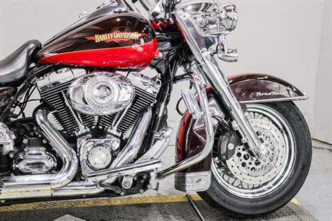 2010 Harley-Davidson Road King® Classic in Sacramento, California - Photo 3
