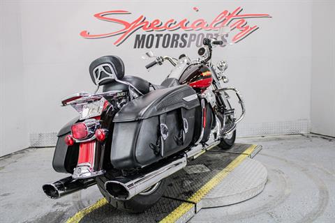 2010 Harley-Davidson Road King® Classic in Sacramento, California - Photo 5
