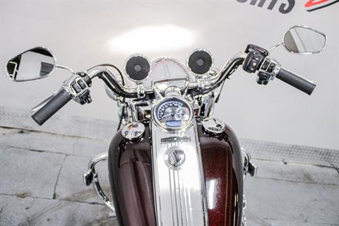 2010 Harley-Davidson Road King® Classic in Sacramento, California - Photo 18