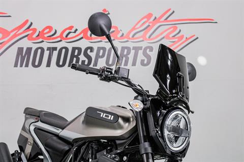 Front Right Zoomed In - Photo 14