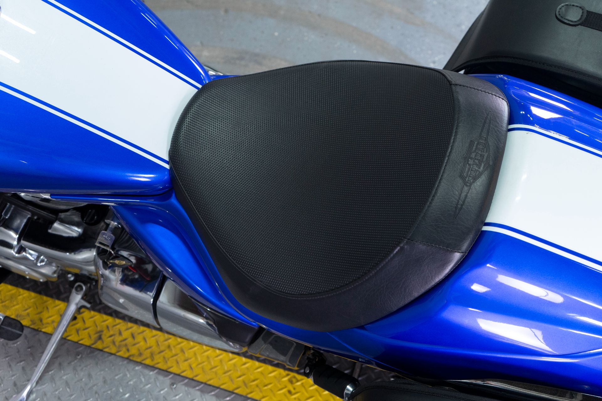 2007 Suzuki Boulevard M109R Limited Edition in Sacramento, California - Photo 19