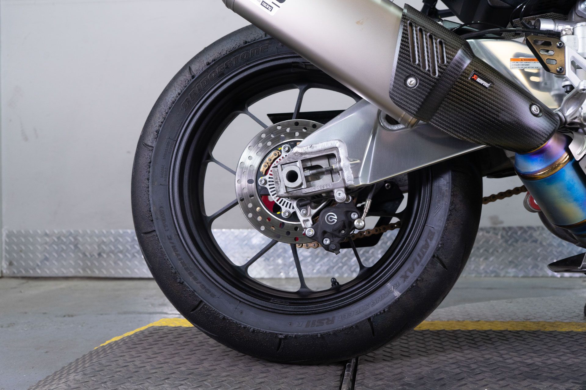 2020 Aprilia RSV4 1100 Factory in Sacramento, California - Photo 8