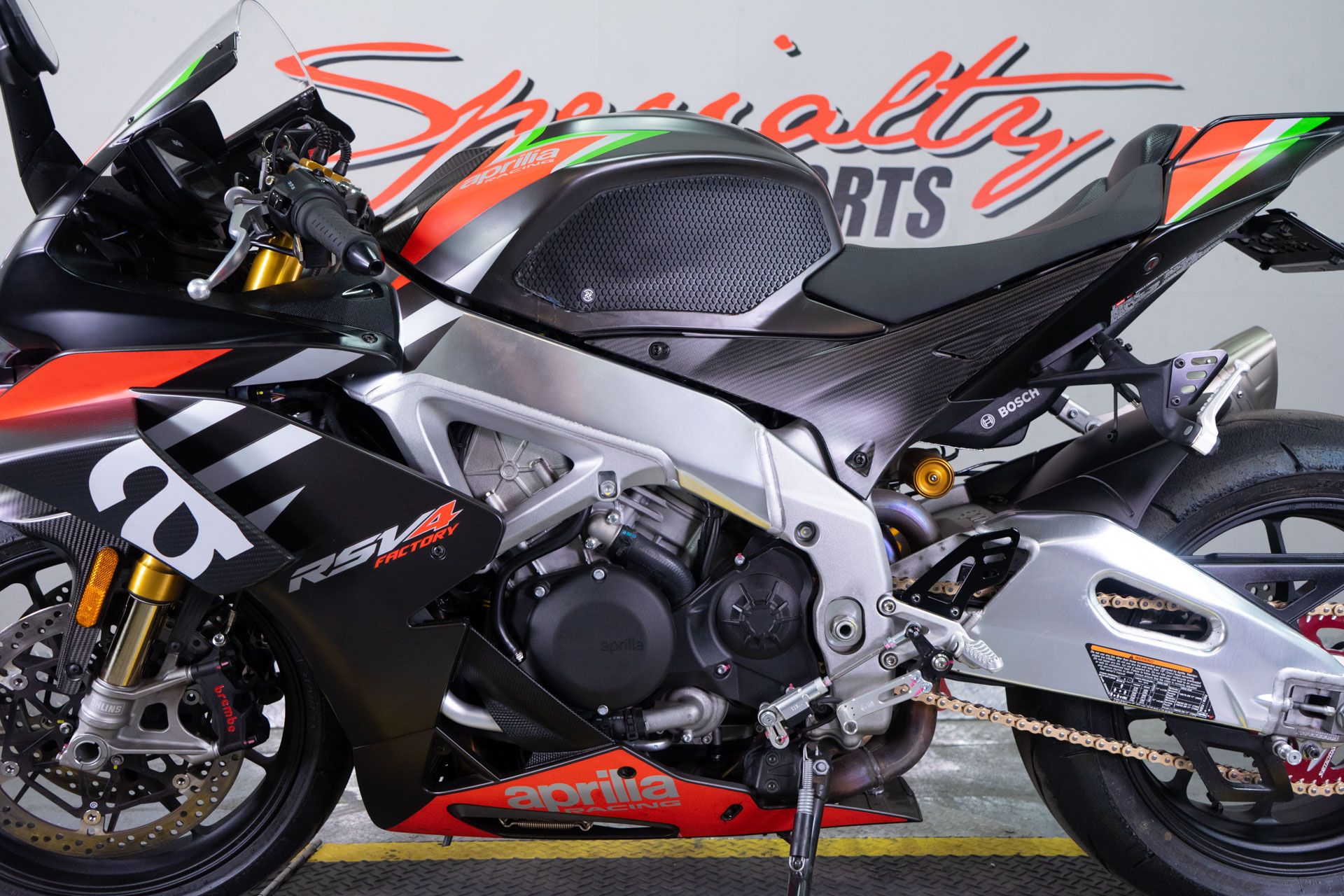 2020 Aprilia RSV4 1100 Factory in Sacramento, California - Photo 15