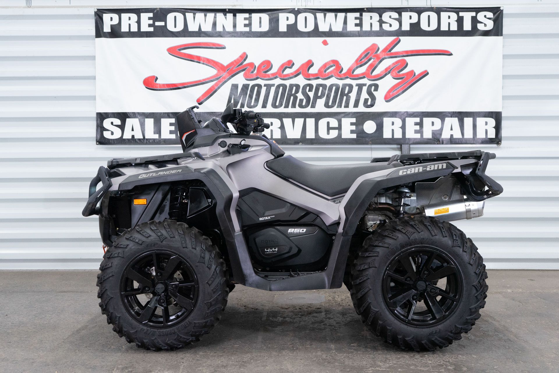 2024 Can-Am Outlander XT 850 in Sacramento, California - Photo 2