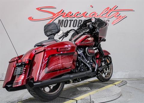 2023 Harley-Davidson Road Glide® Anniversary in Sacramento, California - Photo 5