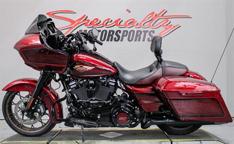 2023 Harley-Davidson Road Glide® Anniversary in Sacramento, California - Photo 8