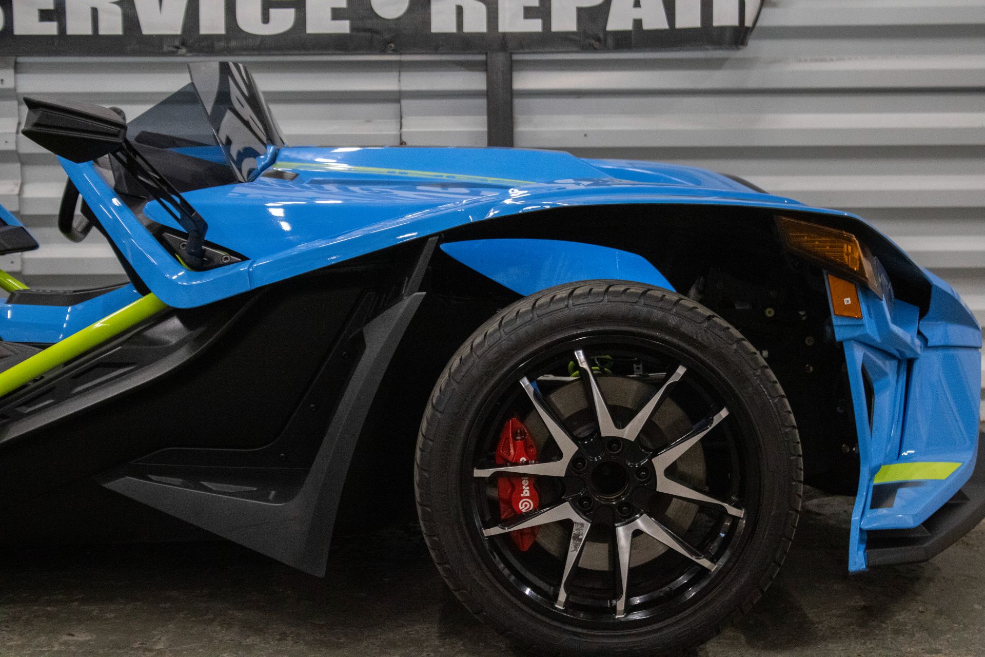2023 Polaris SLINGSHOT R in Sacramento, California - Photo 9