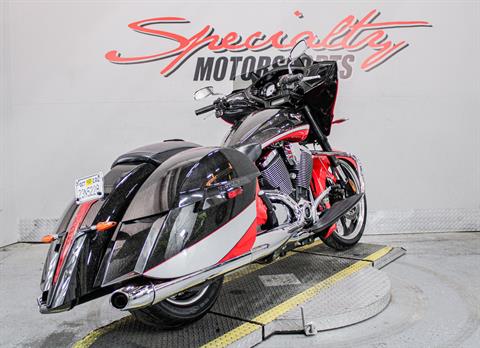 2016 Victory Magnum in Sacramento, California - Photo 5