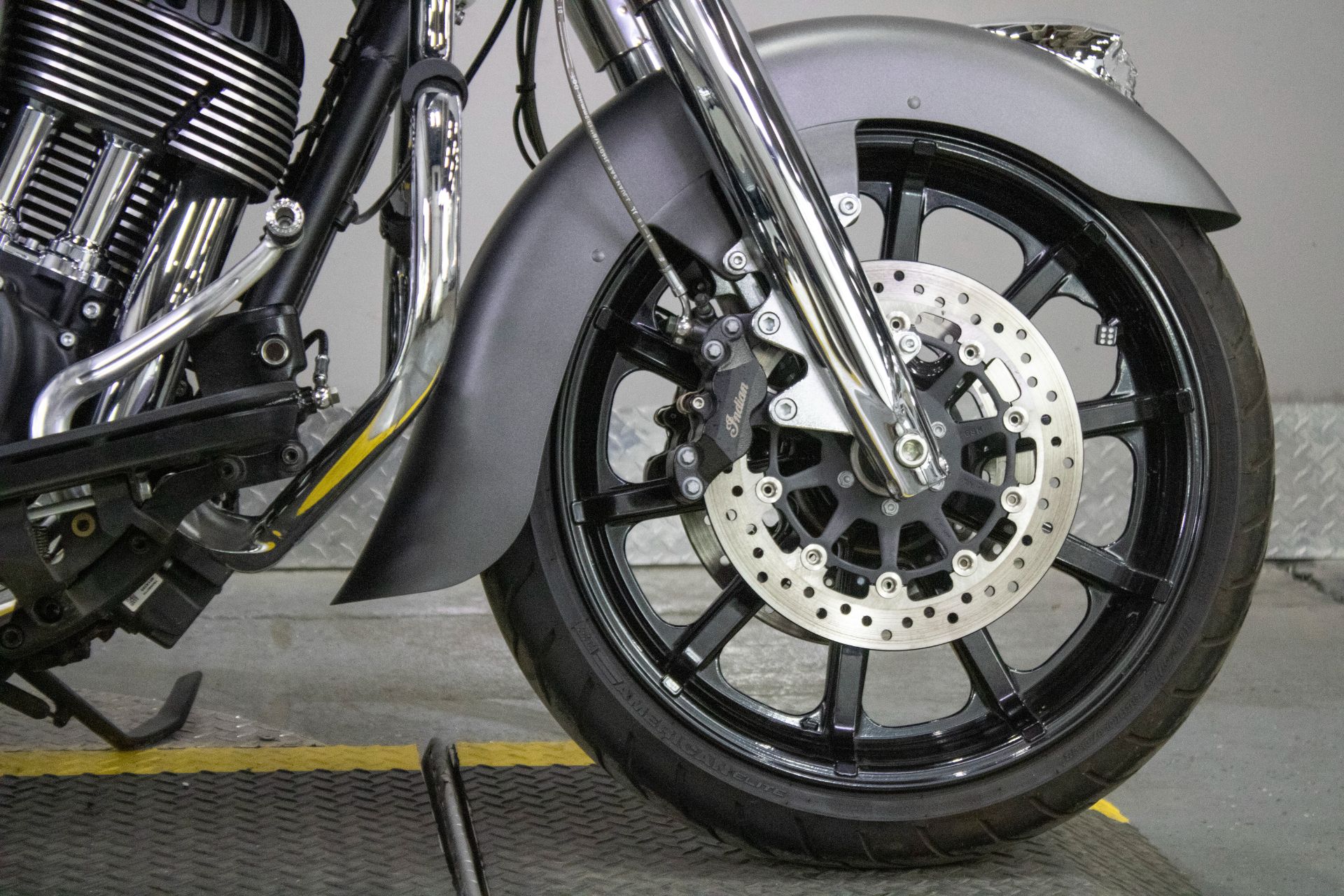 2019 Indian Motorcycle Chieftain® ABS in Sacramento, California - Photo 3