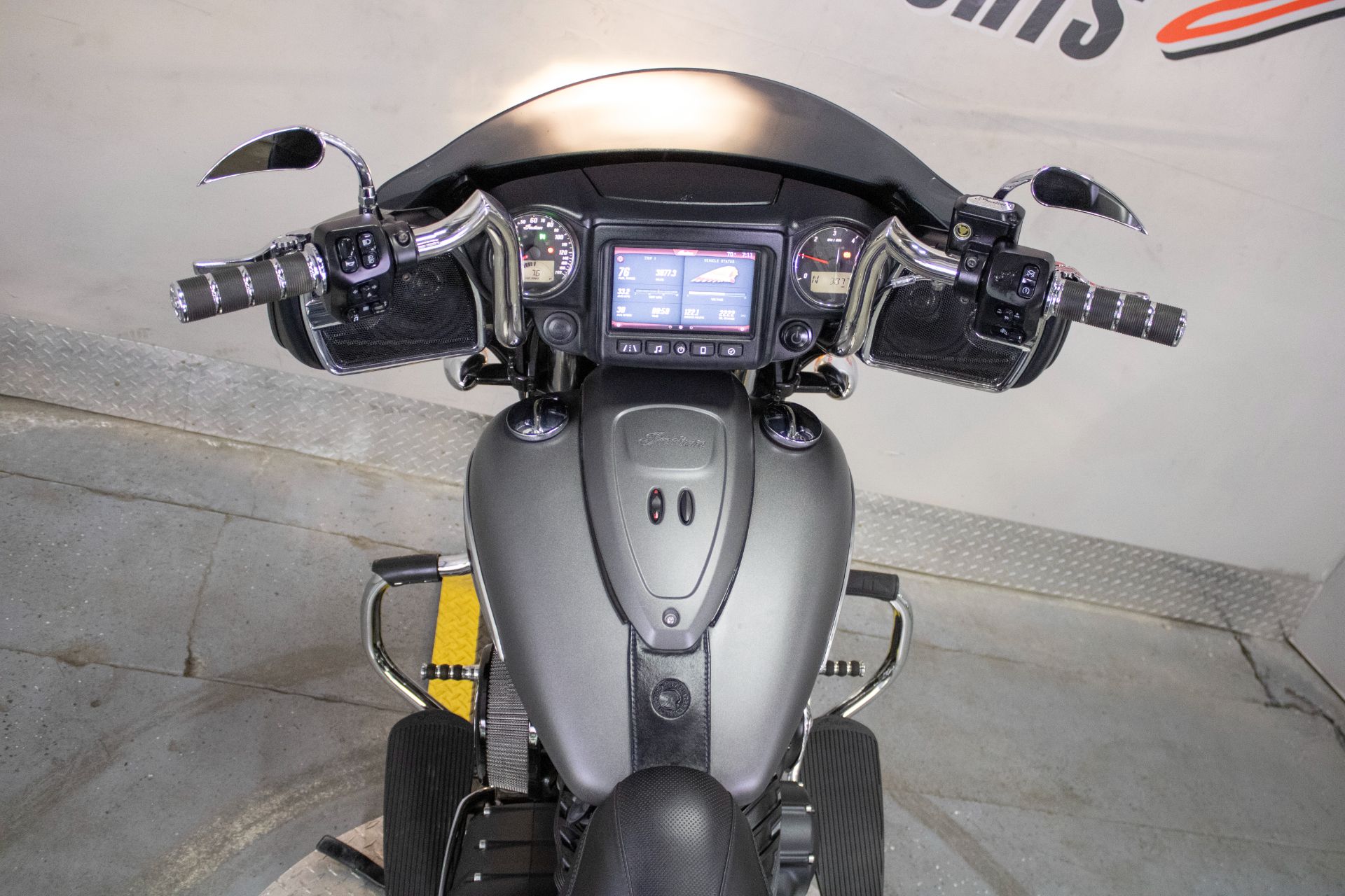 2019 Indian Motorcycle Chieftain® ABS in Sacramento, California - Photo 16