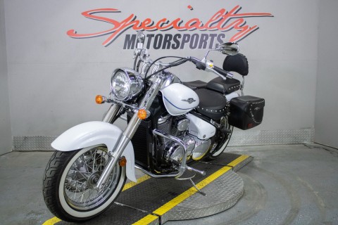 2023 Suzuki Boulevard C50T in Sacramento, California - Photo 10