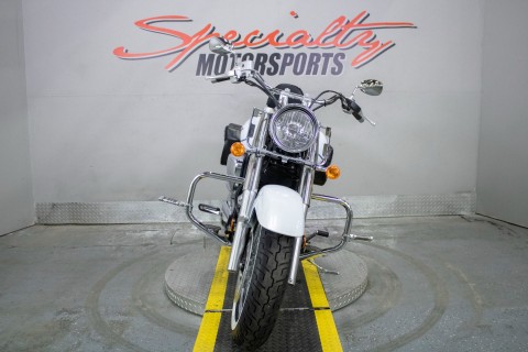 2023 Suzuki Boulevard C50T in Sacramento, California - Photo 12