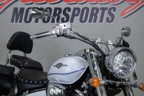 2023 Suzuki Boulevard C50T in Sacramento, California - Photo 14