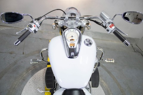 2023 Suzuki Boulevard C50T in Sacramento, California - Photo 16