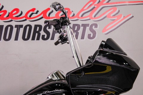 2013 Harley-Davidson Road Glide® Custom in Sacramento, California - Photo 2