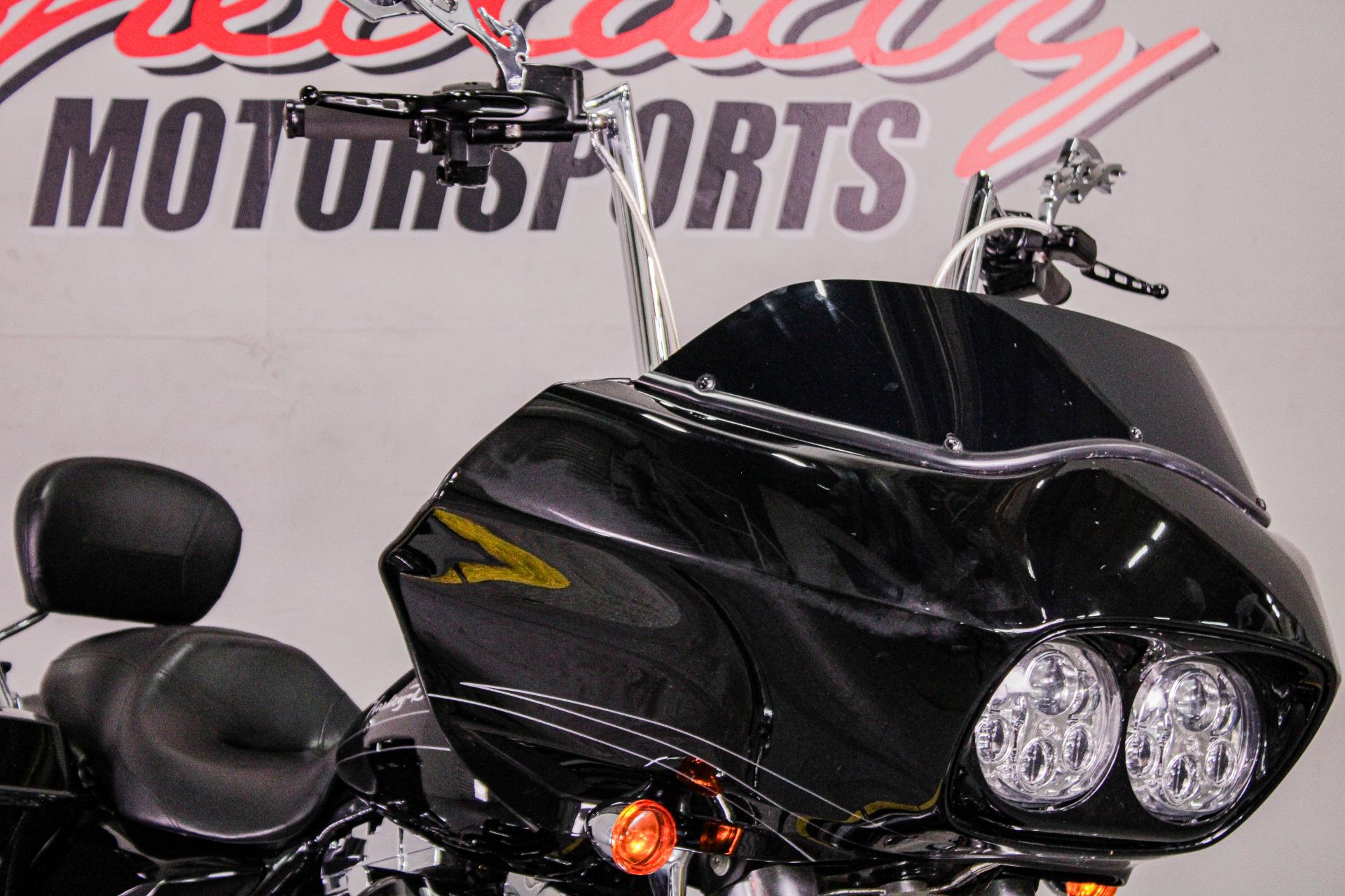2013 Harley-Davidson Road Glide® Custom in Sacramento, California - Photo 13