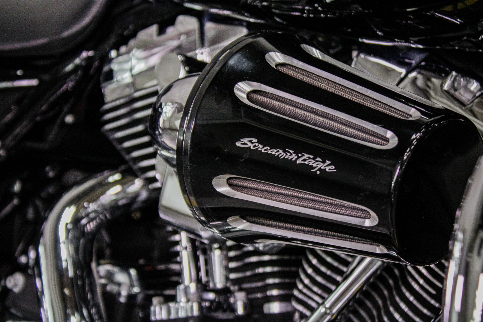 2013 Harley-Davidson Road Glide® Custom in Sacramento, California - Photo 15