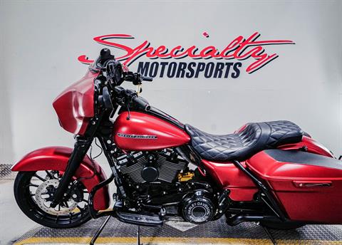 2019 Harley-Davidson Street Glide® Special in Sacramento, California - Photo 4